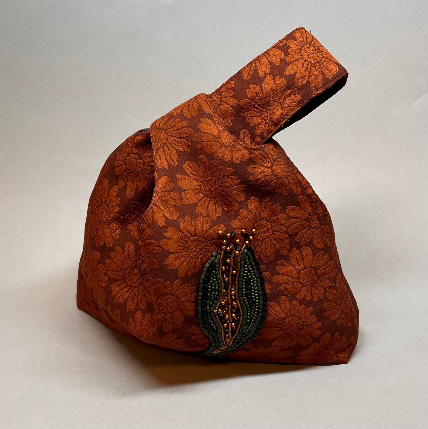 Japanese Knot Bag *With a TWIST*