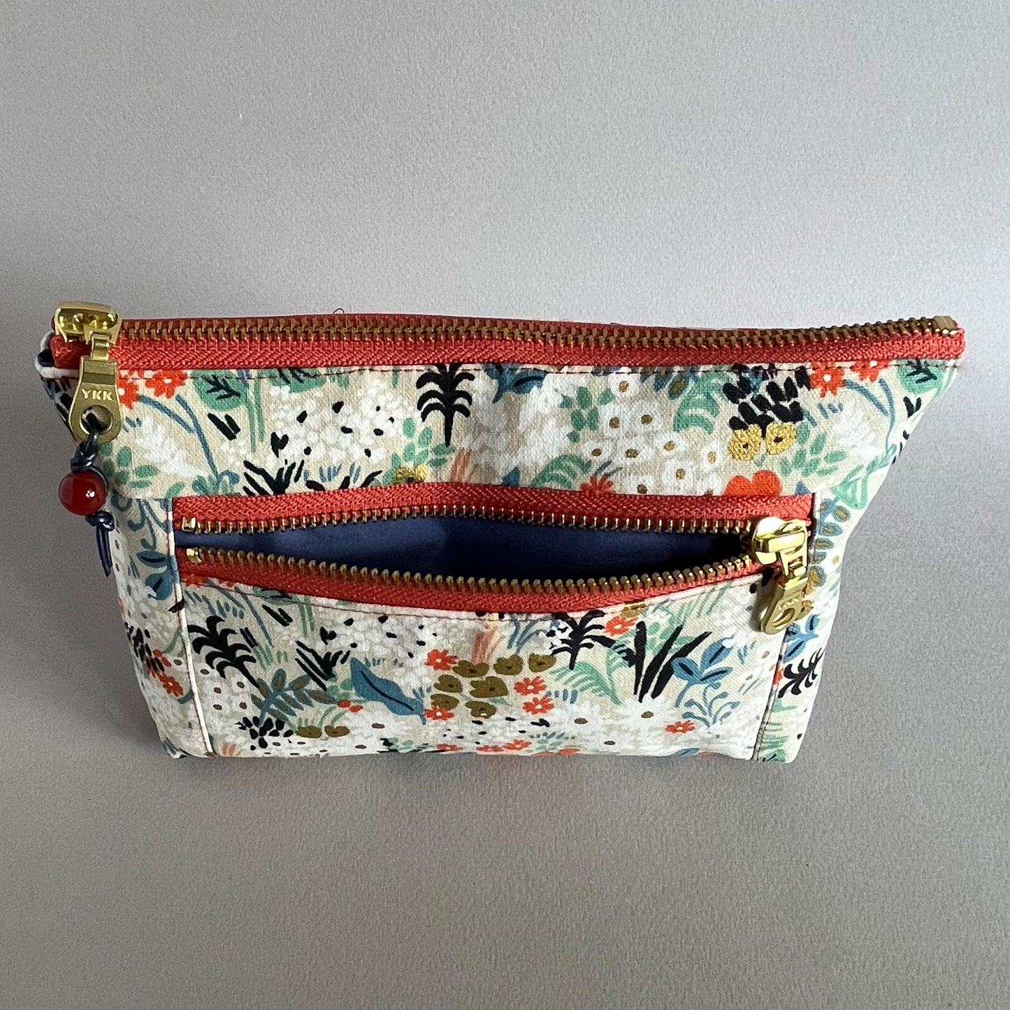 Zippered Pouch 2002