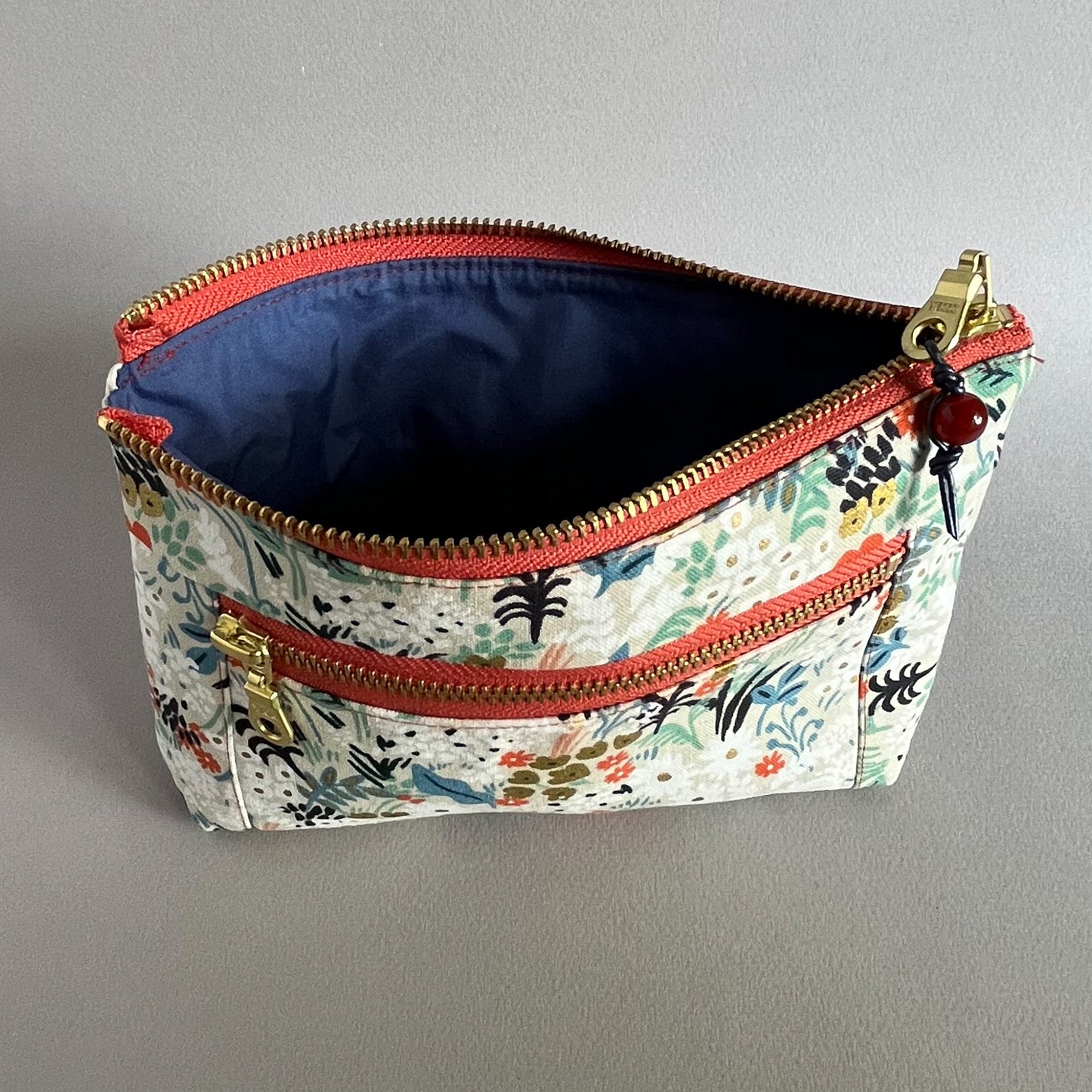 Zippered Pouch 2002