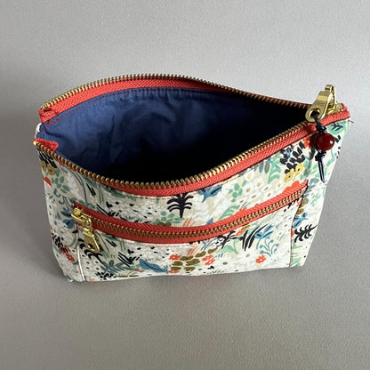 Zippered Pouch 2002