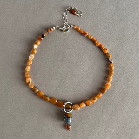 Lithiophilite Necklace with Glass Pendant